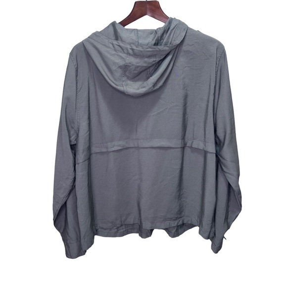 Torrid Grey Twill Hooded Crop Jacket Size 1x - Picture 5 of 15